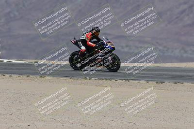 media/Oct-04-2025-CVMA (Sat) [[408bcdd6e4]]/Race 5-Amateur Formula Middleweight/